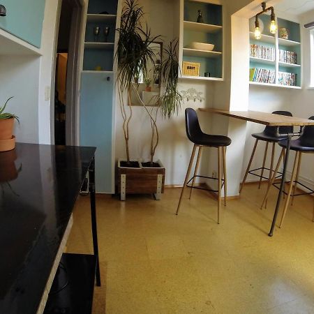 Skjolbraut - Cozy Apartment - Central Location - Free Parking - Close To A Public Swimming Pool And Sky Lagoon レイキャヴィーク エクステリア 写真